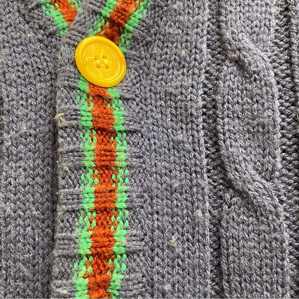 Grand Slam Vintage Cable Knit Sweater Vest - Picture 6 of 7